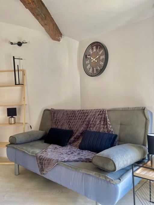 Studio Confortable Annonay Exterior photo