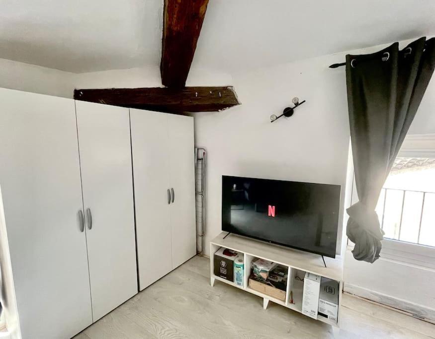 Studio Confortable Annonay Exterior photo